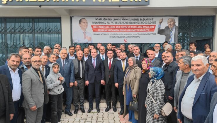 Yeniden Refah Partisi Genel Başkanı Erbakan, Aydınlar Belediyesini ziyaret etti