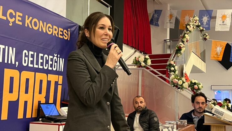 AK Parti’li Karaaslan, Salıpazarı İlçe Kongresi’nde konuştu: