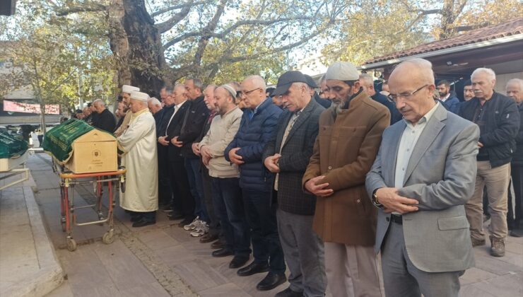 Babasının cenaze töreni için Bursa’ya gelen gurbetçi, kazada öldü