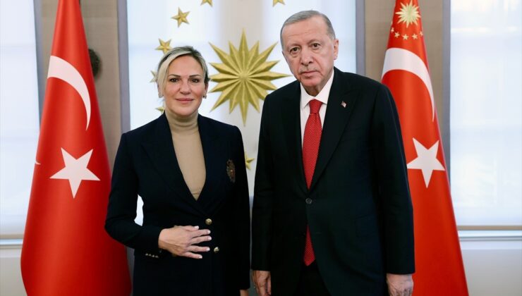 Cumhurbaşkanı Erdoğan, Türkiye Tenis Federasyonu Başkanı Müderrisgil'i kabul etti