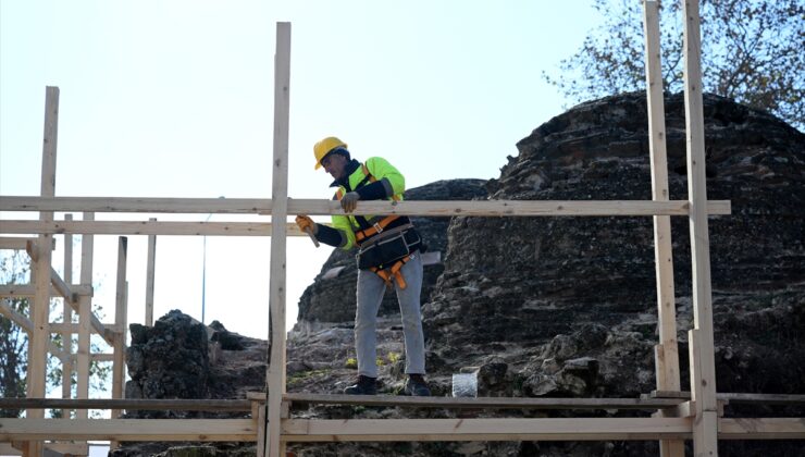 Edirne’de 15. yüzyıl eseri Gazi Mihal Hamamı’nın restorasyonu sürüyor