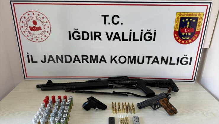 Iğdır’daki silah ve akaryakıt operasyonlarında 3 şüpheli yakalandı