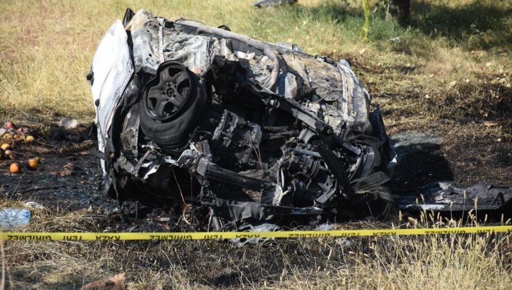 Malatya’da devrilip alev alan otomobildeki 2 kişi öldü