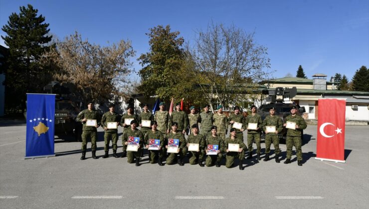 Mehmetçik’ten Kosovalı askerlere Türk zırhlısı “Cobra” eğitimi