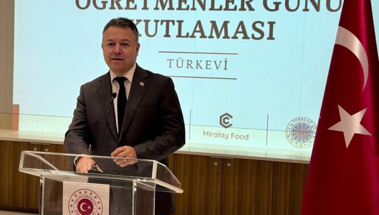 New York’ta Türk ve yabancı eğitimcilerin katılımıyla 24 Kasım Öğretmenler Günü kutlandı