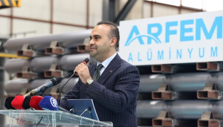 Sanayi ve Teknoloji Bakanı Kacır, Diyarbakır’da fabrika açılışında konuştu: