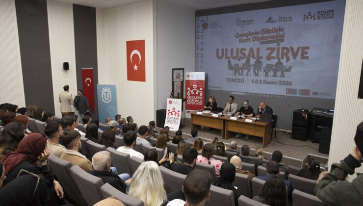 Tunceli’de “Küreselden Yerele Diplomasi” paneli düzenlendi